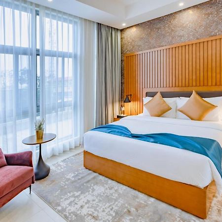 Alisa Hotel Tema Zewnętrze zdjęcie