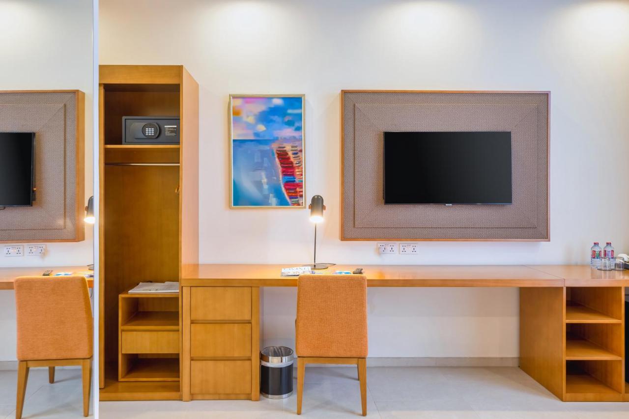Alisa Hotel Tema Zewnętrze zdjęcie