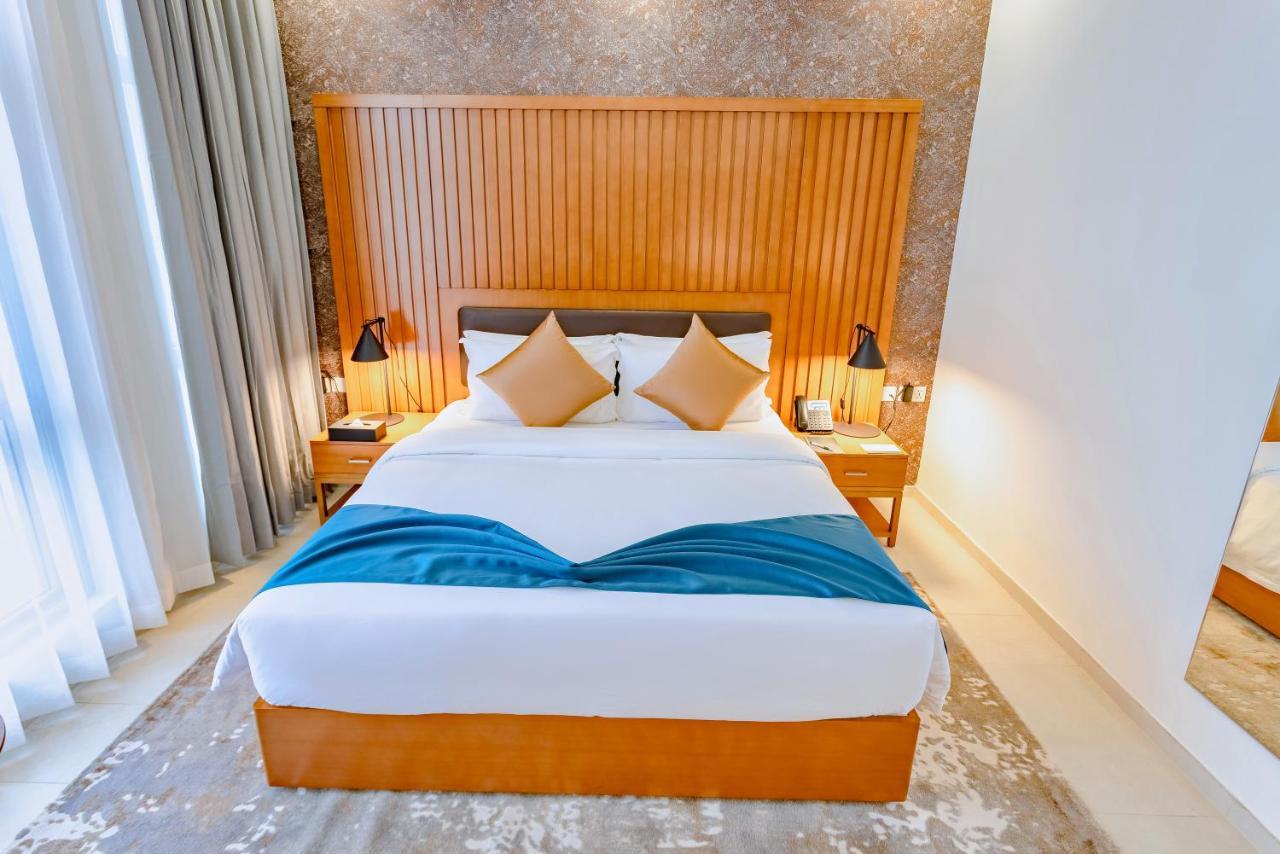 Alisa Hotel Tema Zewnętrze zdjęcie