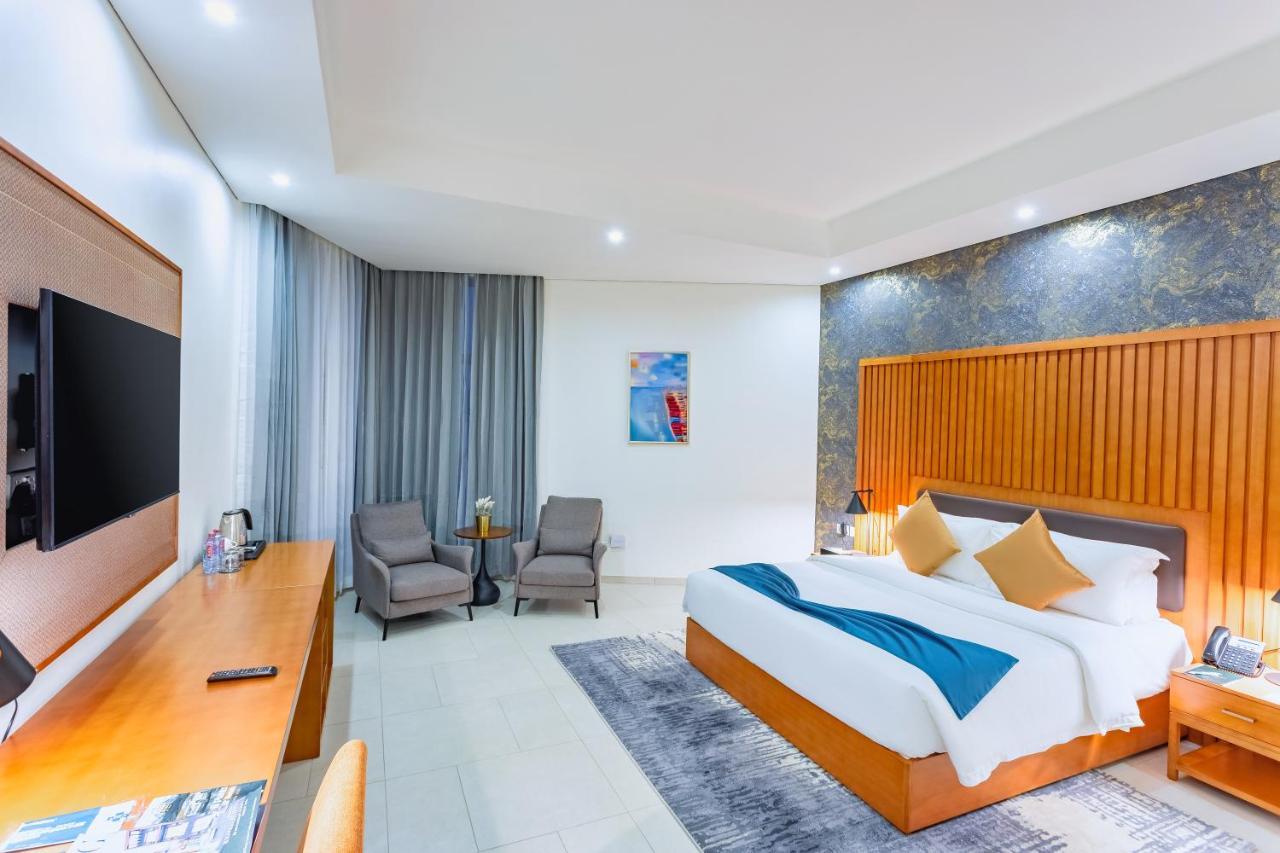 Alisa Hotel Tema Zewnętrze zdjęcie