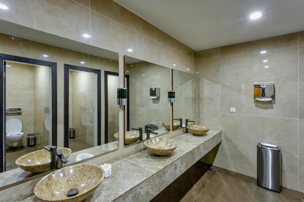 Alisa Hotel Tema Zewnętrze zdjęcie
