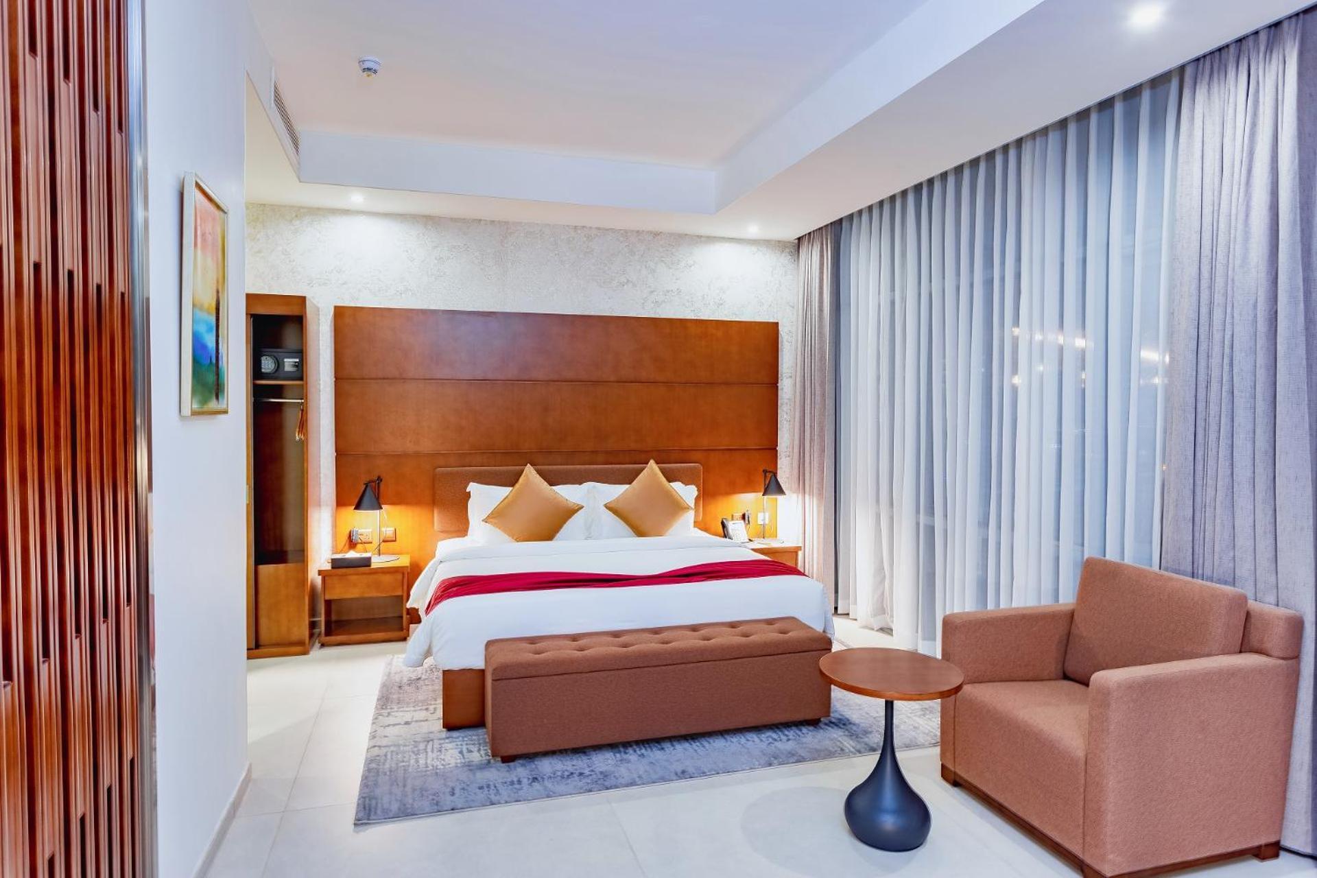 Alisa Hotel Tema Zewnętrze zdjęcie